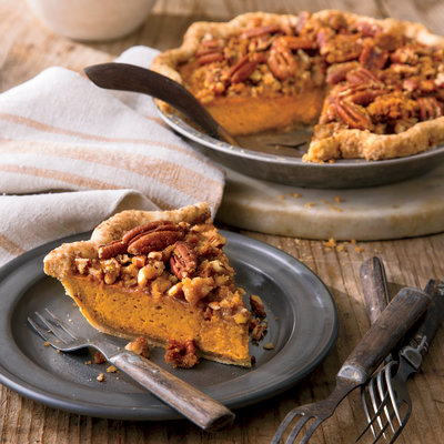 Pumpkin-Pecan Streusel Pie