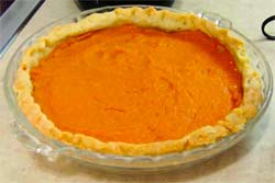if donald trump were a pie he'd be sweet potato pie (extremely orange)